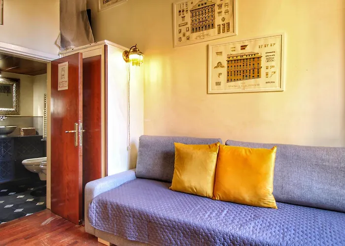 Trastevere Charming Romantic Loft By Yourhost